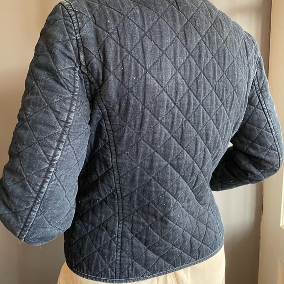 Chambray Quilted jacket with brass button - Picture 3 of 9